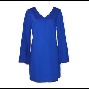 CeCe by Cynthia Steffe blue bell sleeve mini dress